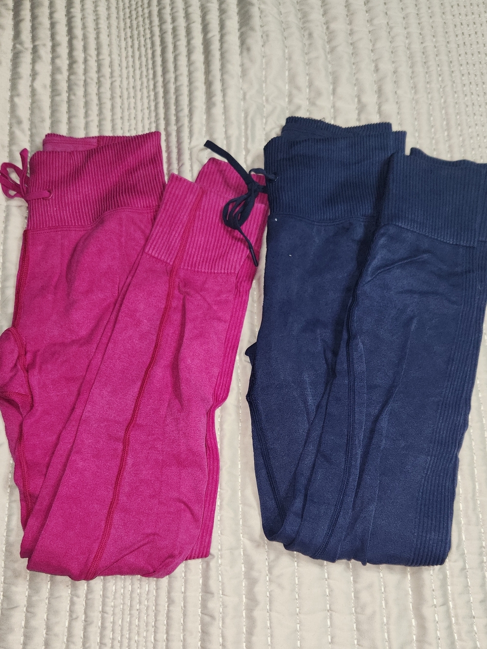 PINK Victoria's Secret Ribbed Leggings - Hot Pink & Navy